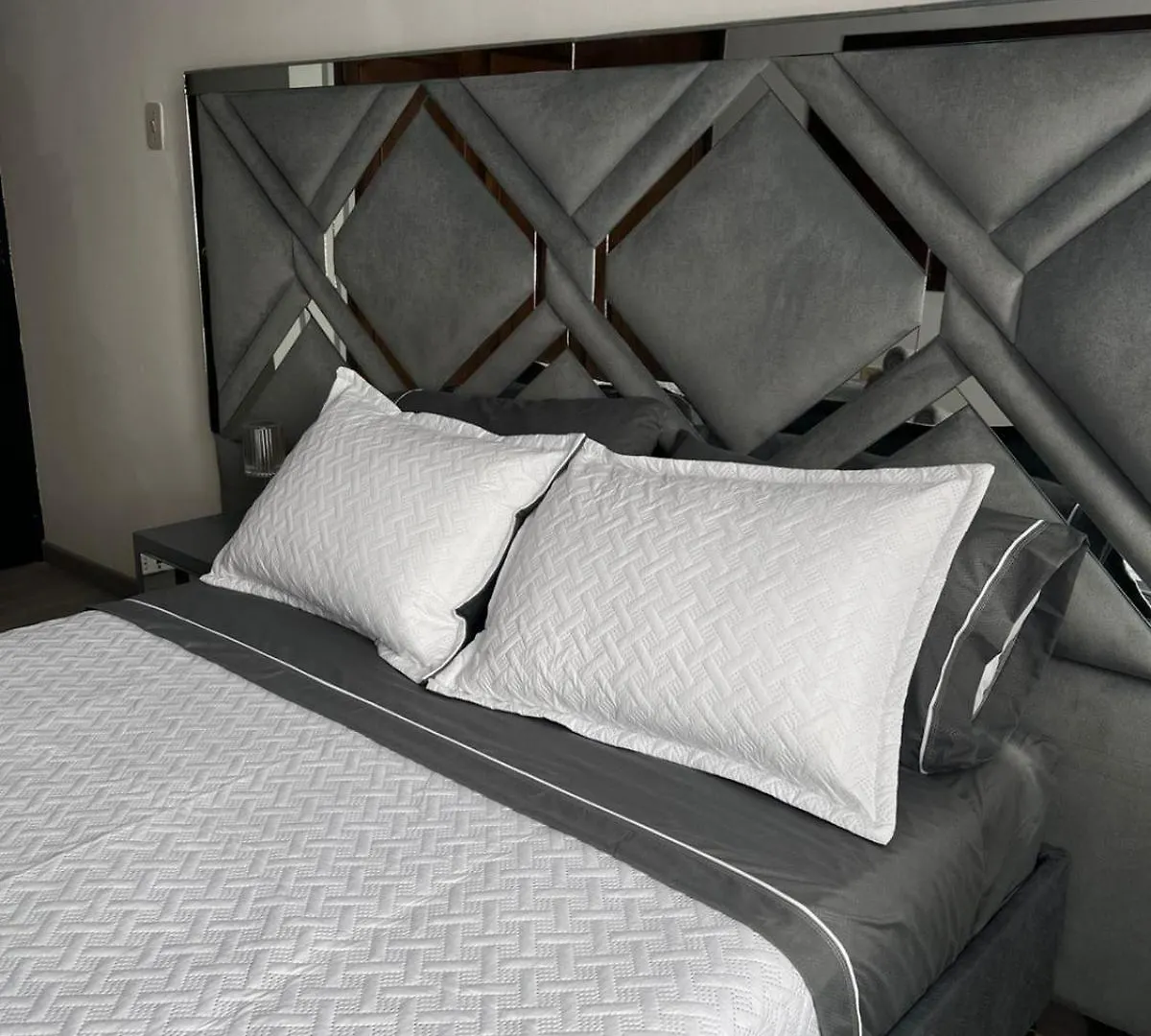 Homestay Hotel Aeropuerto La Morada Bogota # 2