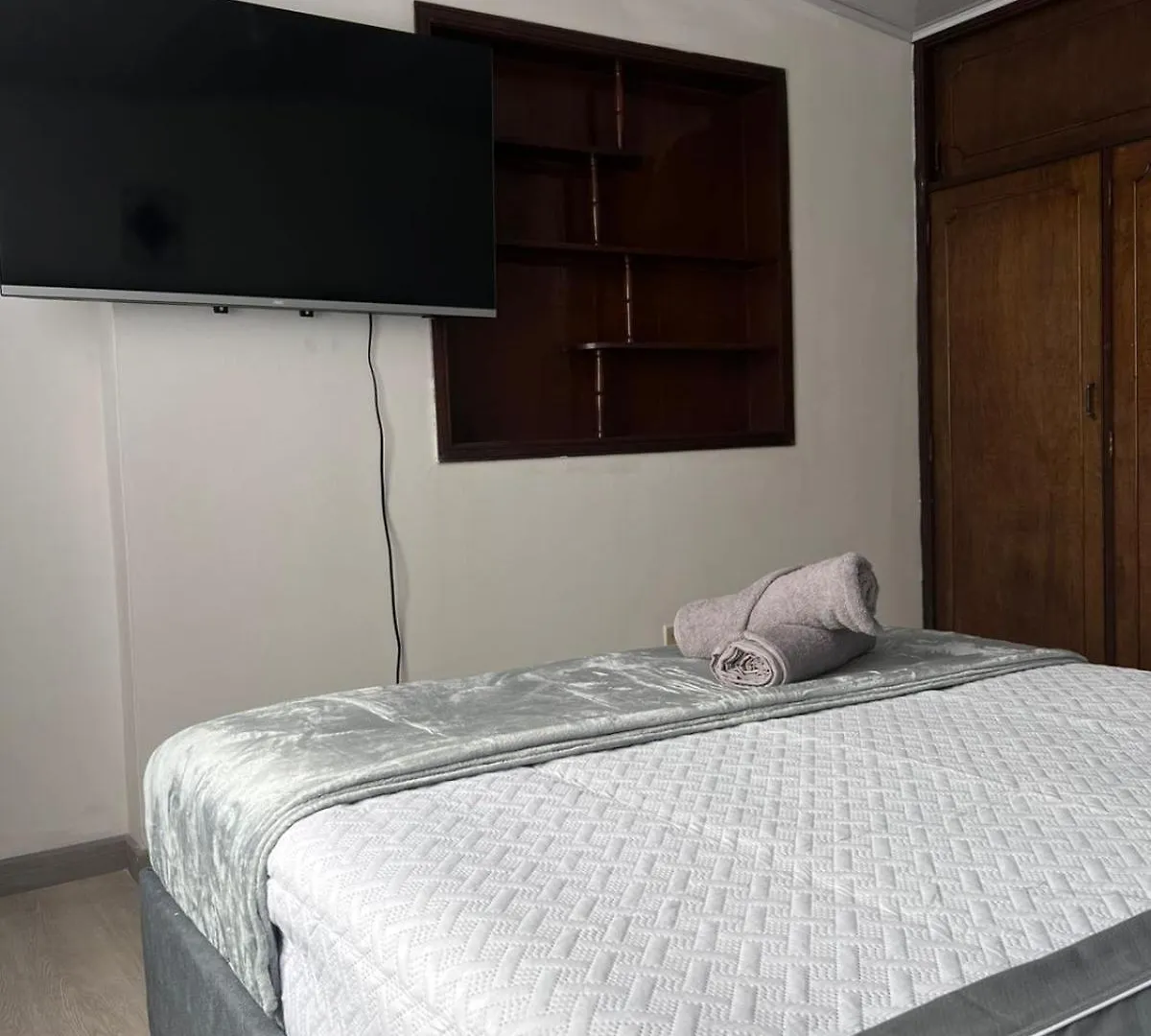 Hotel Aeropuerto La Morada Bogota # 2 Homestay