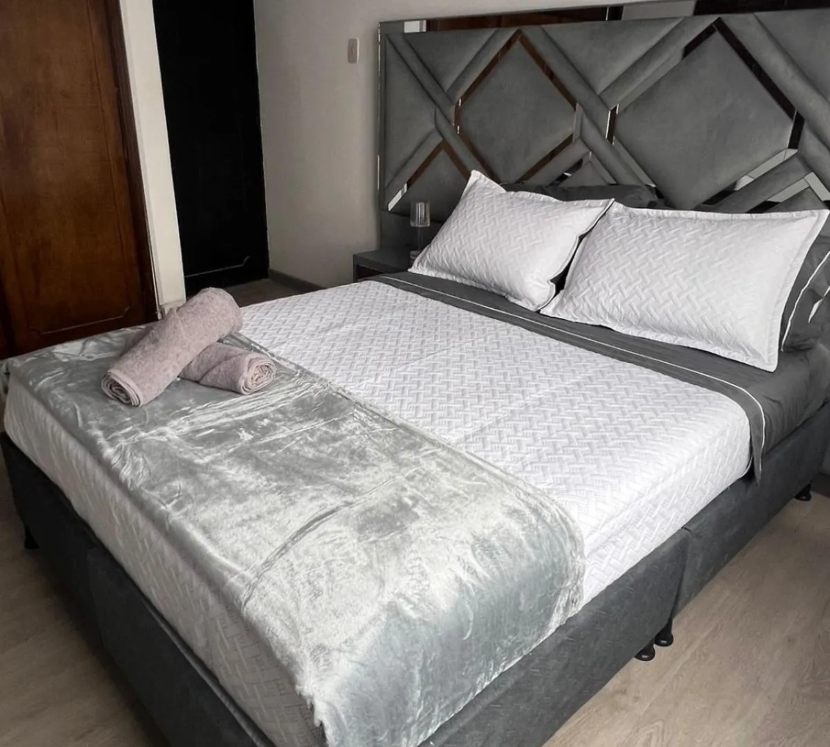 Homestay Hotel Aeropuerto La Morada Bogota # 2